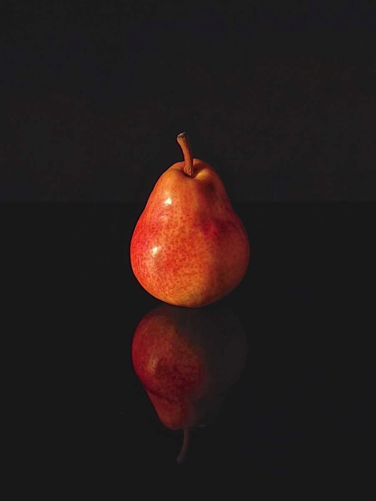Art Print: Pear Reflection