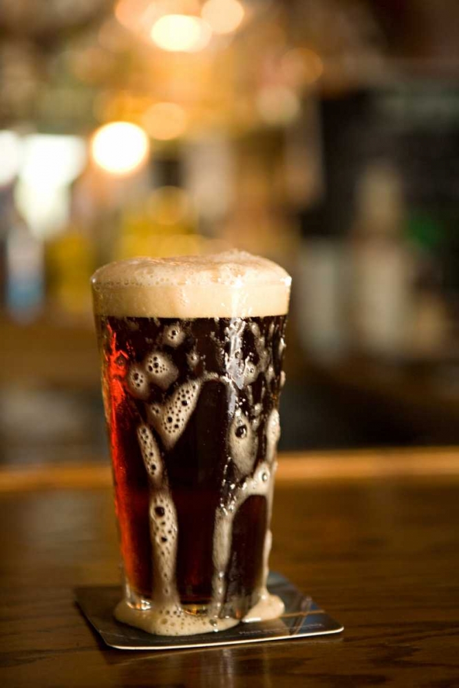 Wall art: Happy Hour II, by Millet, Karyn