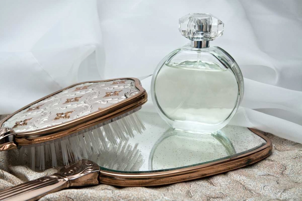 Wall art: Perfume Bottle I, by McNemar, C. Thomas