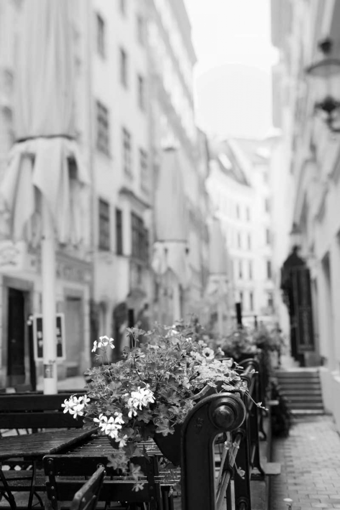 Wall Art Painting id:152940, Name: Paris Cafe, Artist: Telik, Tracey