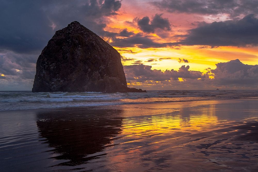Art Print: Cannon Beach Sunset