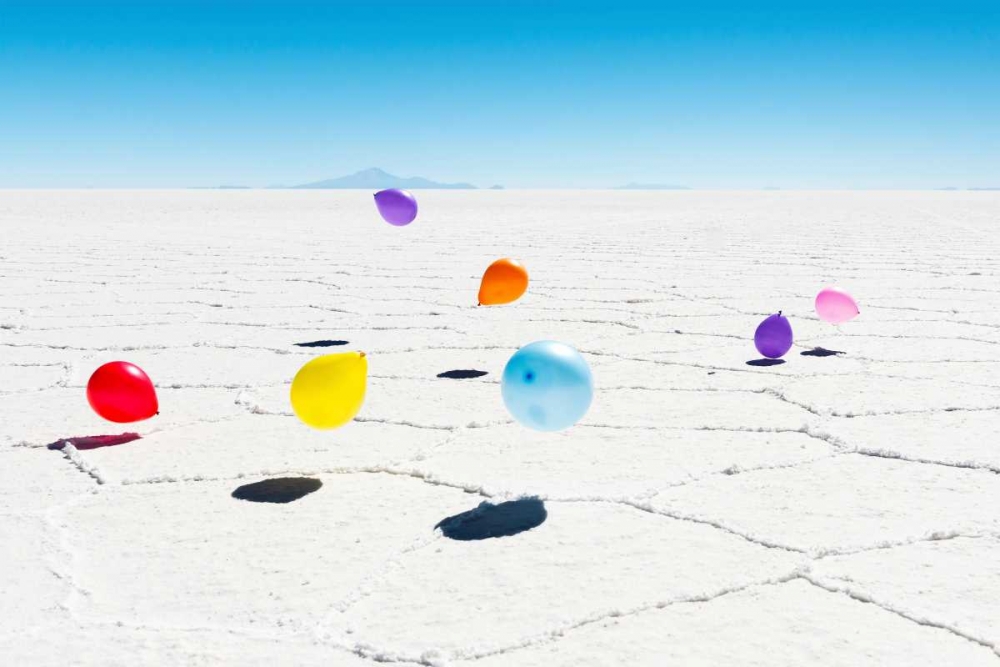 Art Print: Balloons Three, Salar de Uyuni, Bolivia