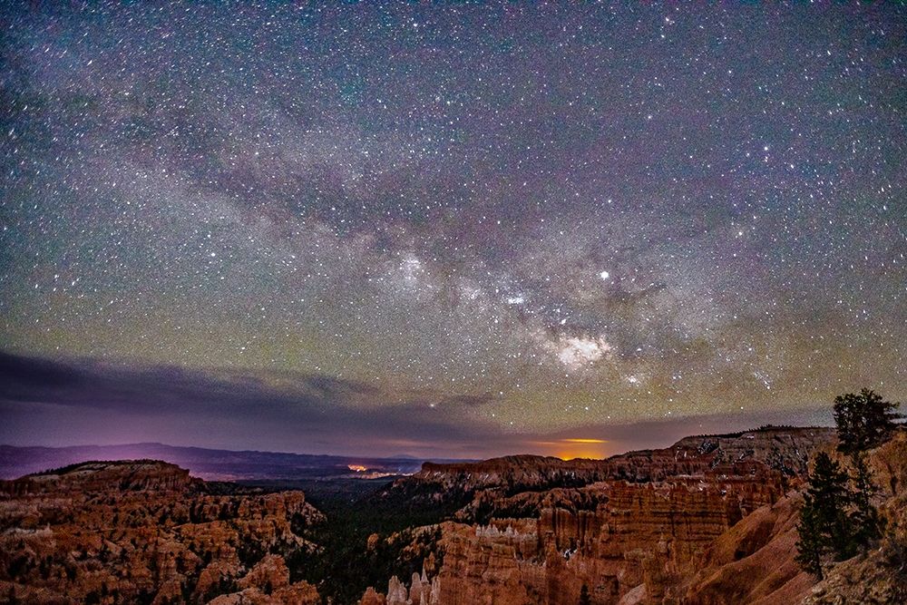 Art Print: Milky Way over Bryce Canyon