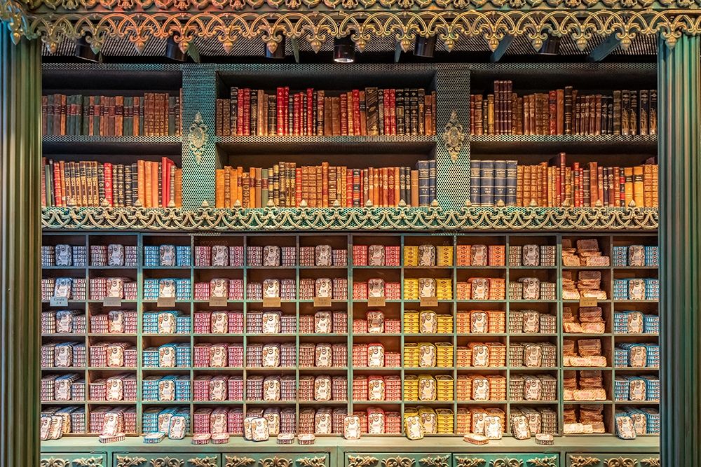 Art Print: Mundo Fantastico Da Sardhina, Lisbon, Portugal