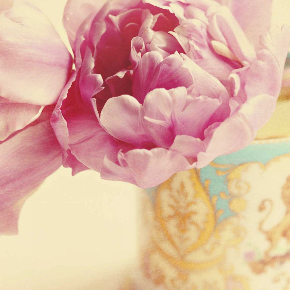 Wall Art Painting id:47361, Name: Elegant Vase Square, Artist: Gardner, Sarah