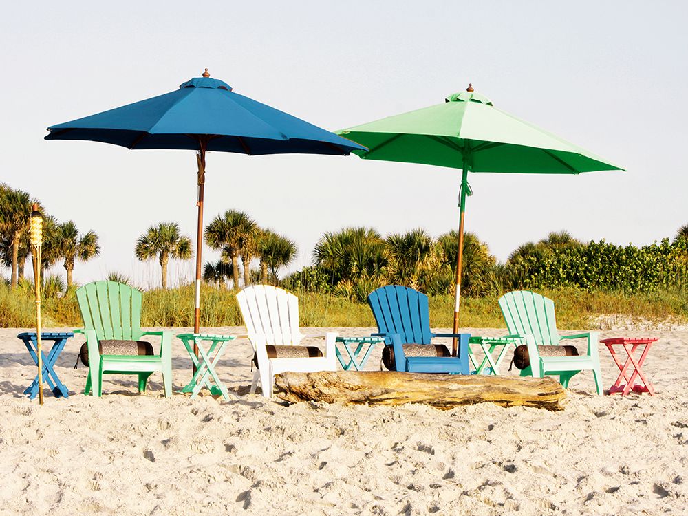 Art Print: Beach Chair Layout