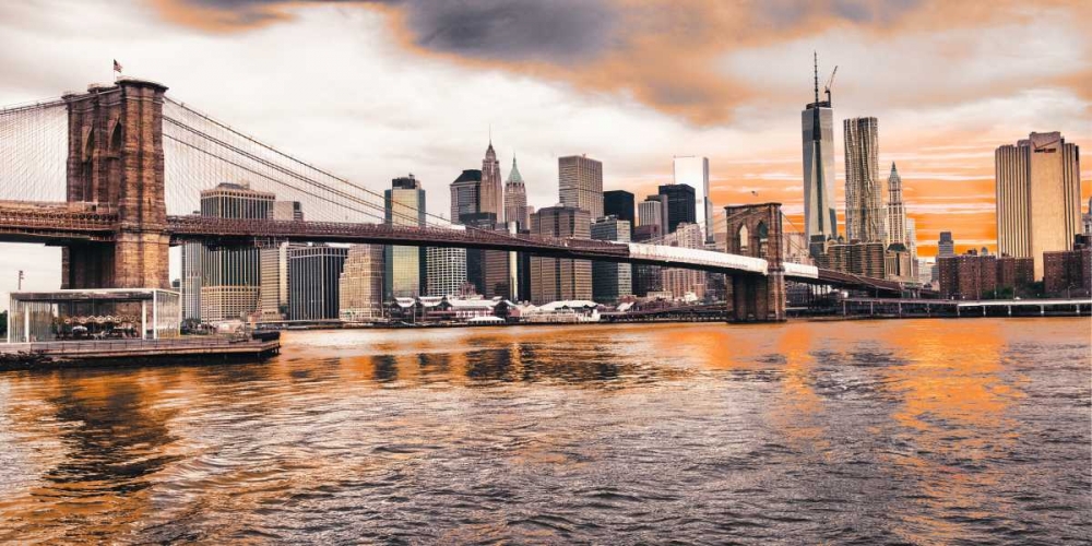 Art Print: Brooklyn Bridge and Lower Manhattan at sunset, NYC