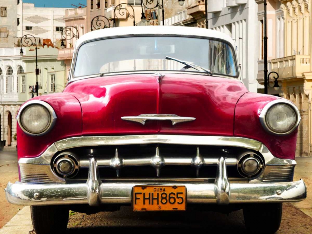 Art Print: Classic American car in Habana, Cuba