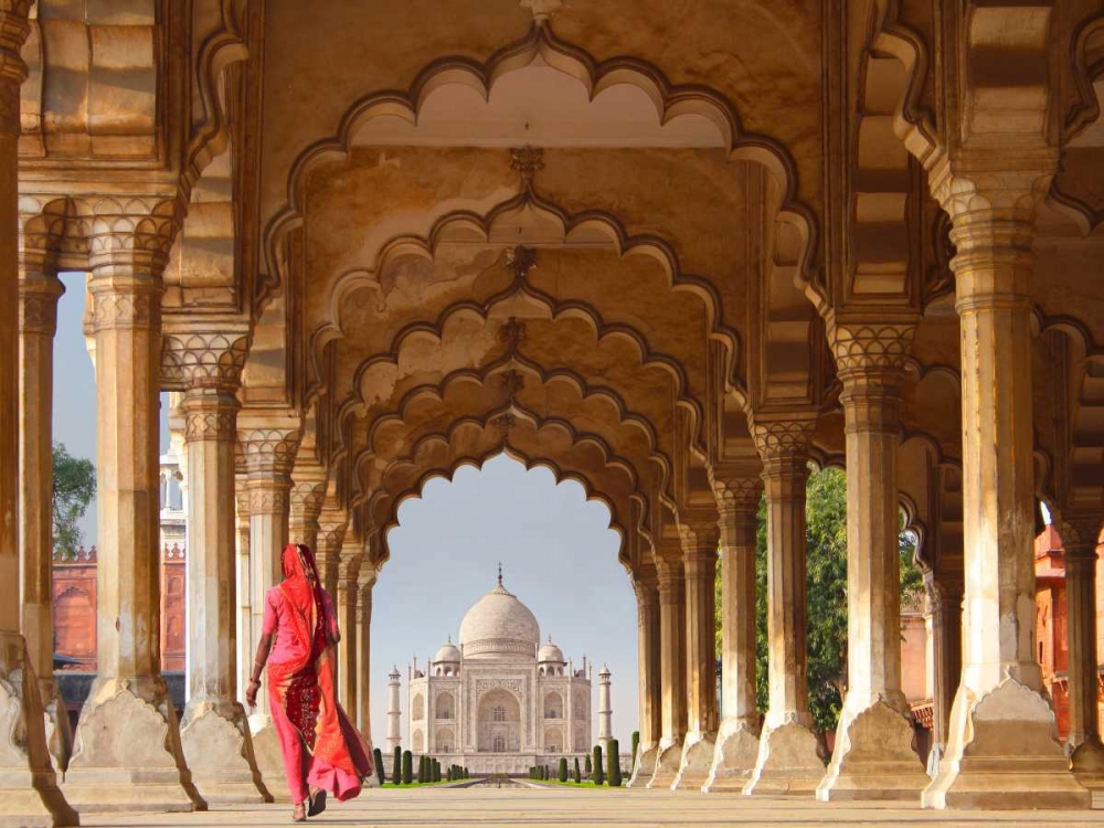 Art Print: Woman in traditional Sari walking towards Taj Mahal