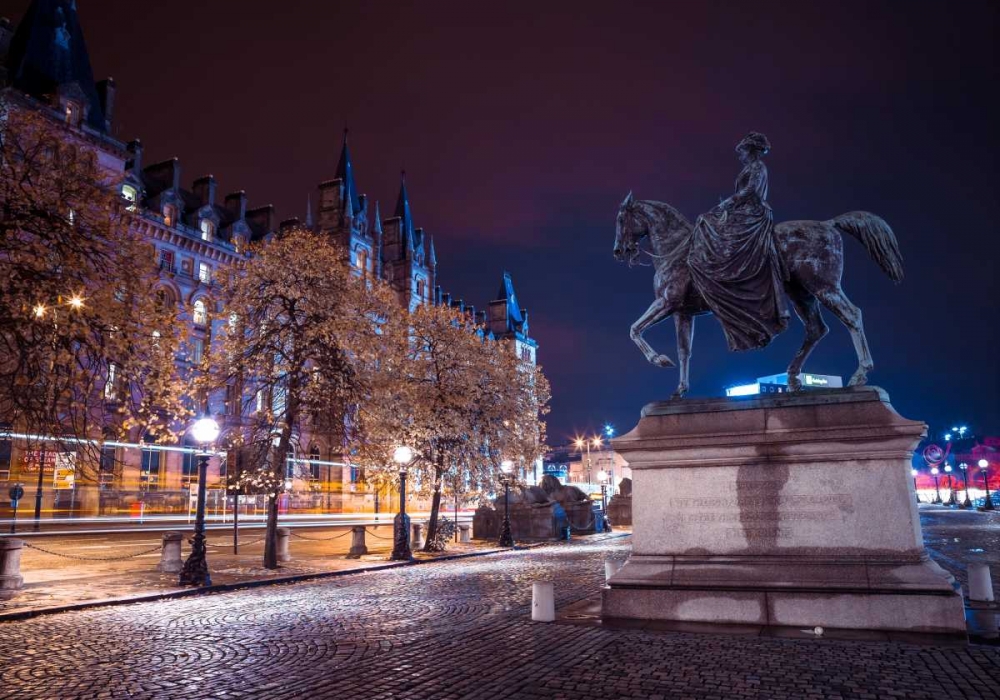 Art Print: AF20120930 Liverpool 288C03