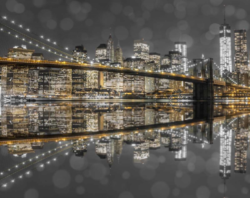 Art Print: Brooklyn Bridge and lower Manhattan skyline at dusk, New York