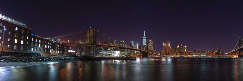 Art Print: Brooklyn bridge and Lower Manhattan skyline, New York