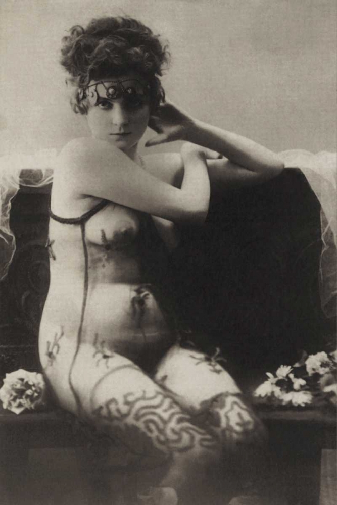 Art Print: The Dress of Tulle