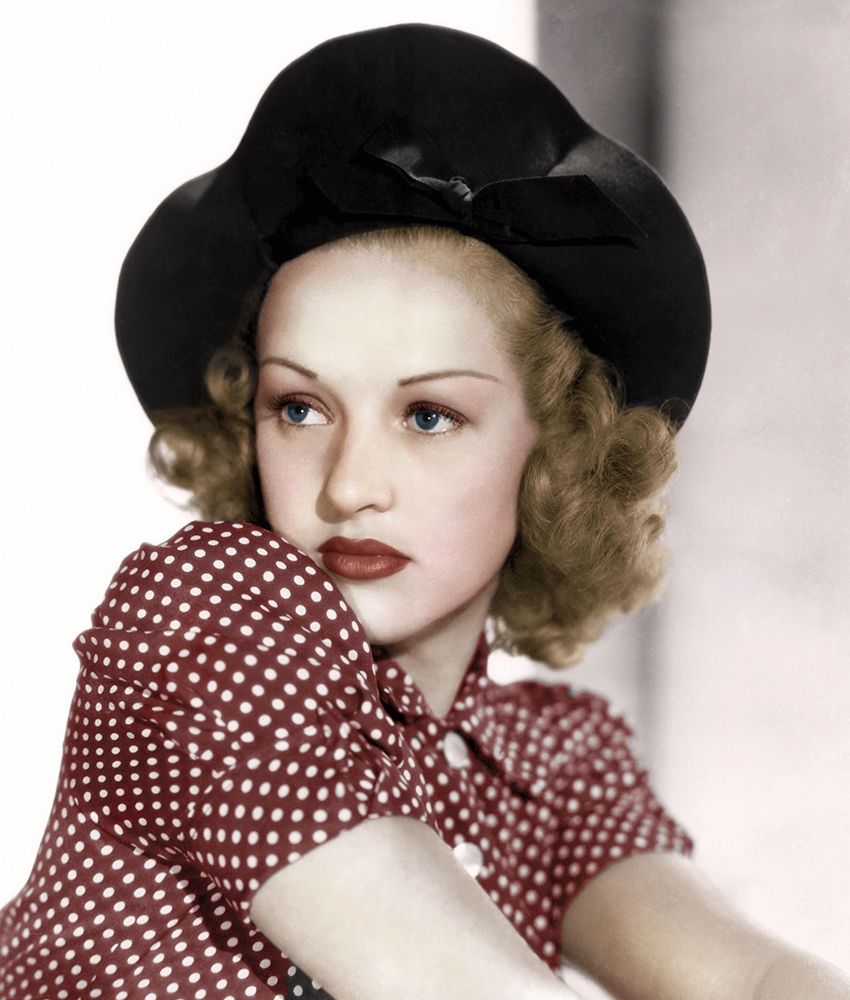Wall Art Painting id:272035, Name: Betty Grable, Artist: Hollywood Photo Archive