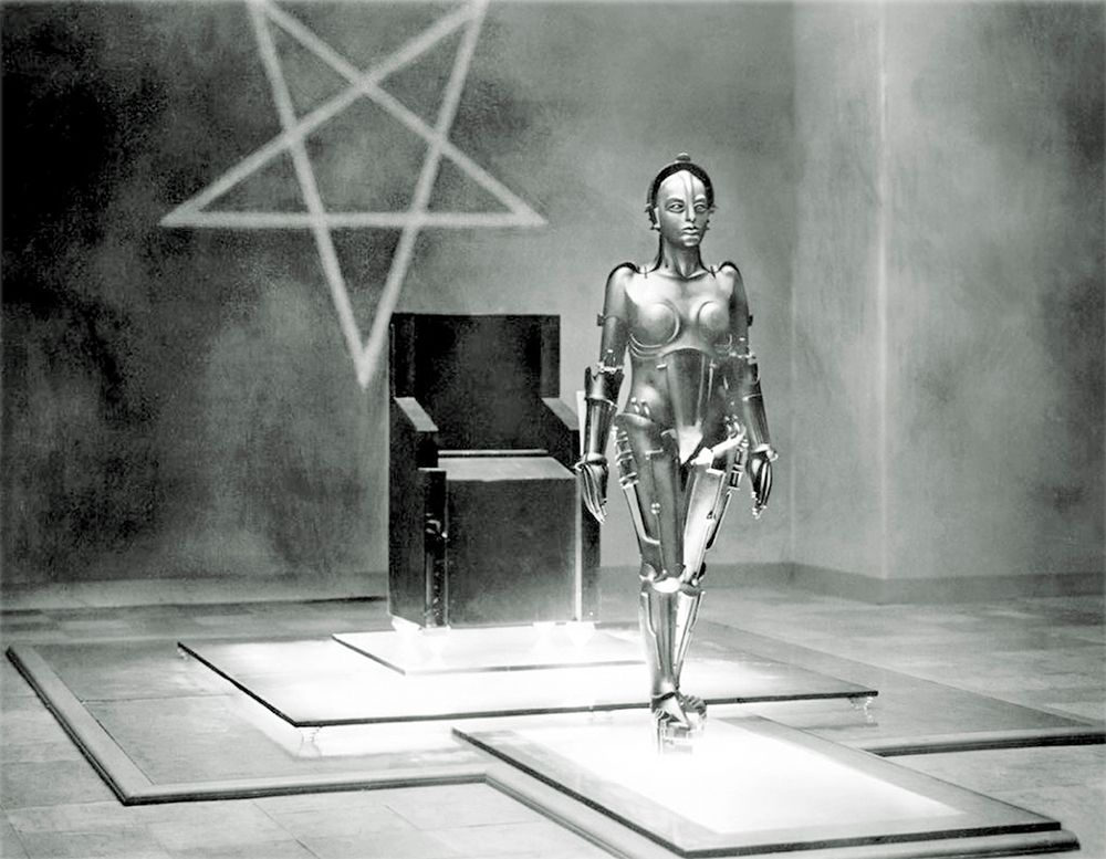 Wall Art Painting id:272718, Name: Metropolis - Maschinenmensch - Production Still, Artist: Hollywood Photo Archive