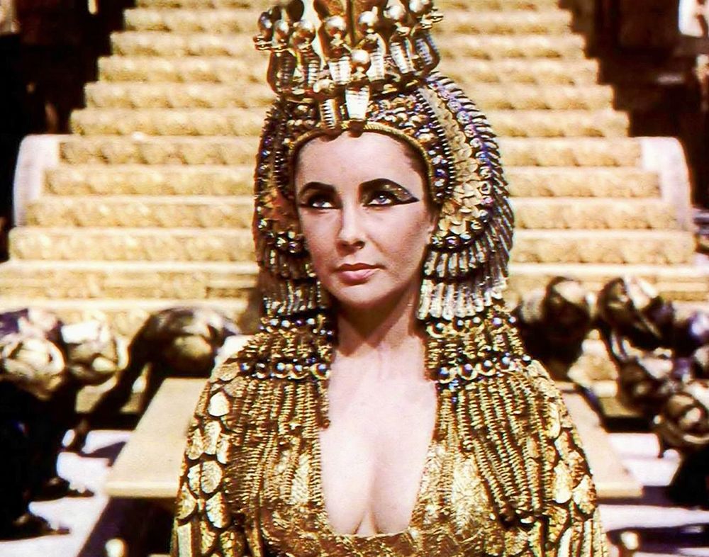 Wall art: Elizabeth Taylor - Cleopatra, by Hollywood Photo Archive
