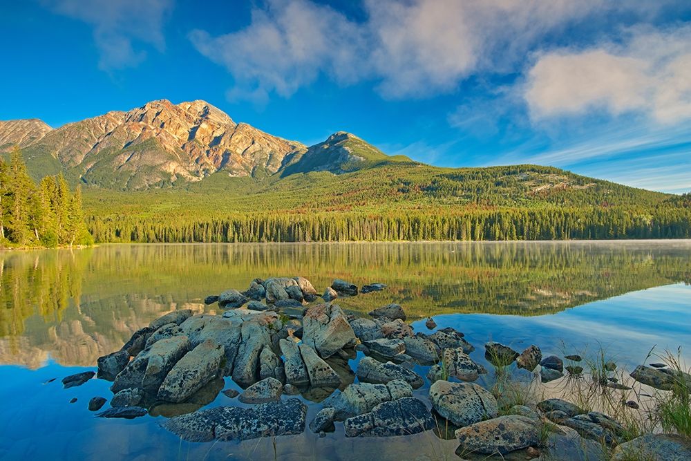 Art Print: Canada-Alberta-Jasper National Park Pyramid Mountain and reflections on Pyramid Lake