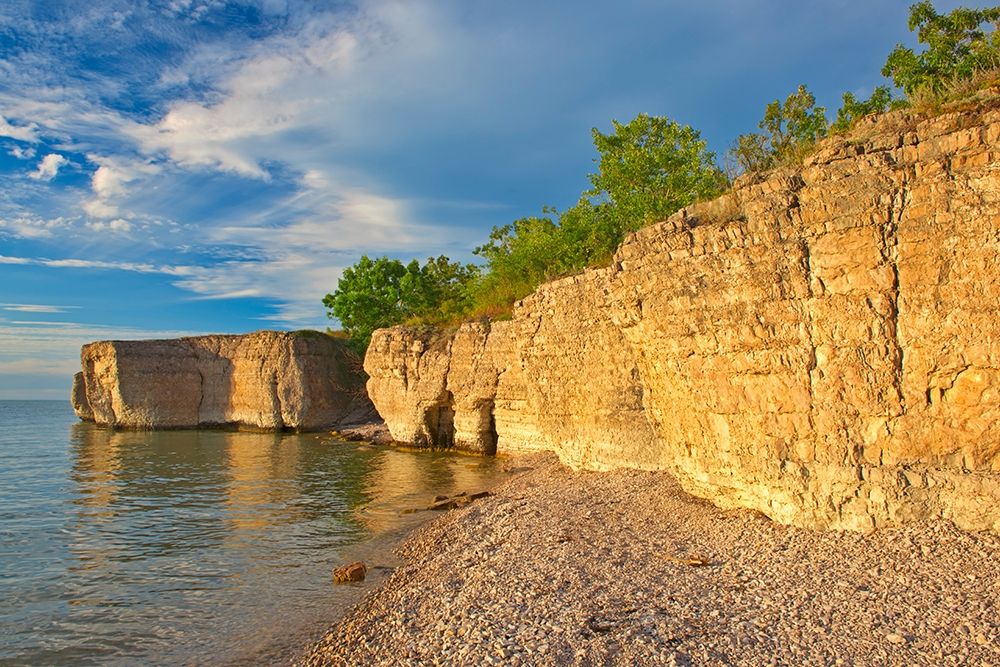 Art Print: Canada-Manitoba-Steep Rock Limestone cliffs along Lake Manitoba at sunset Manitoba-Canada