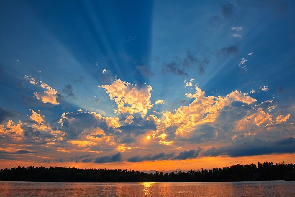 Art Print: Canada-Manitoba-Whiteshell Provincial Park-Crepuscular rays over Star Lake