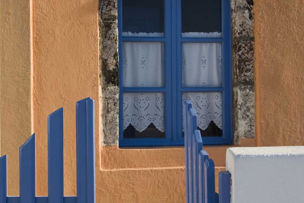 Art Print: Greece, Santorini Open blue gate and window