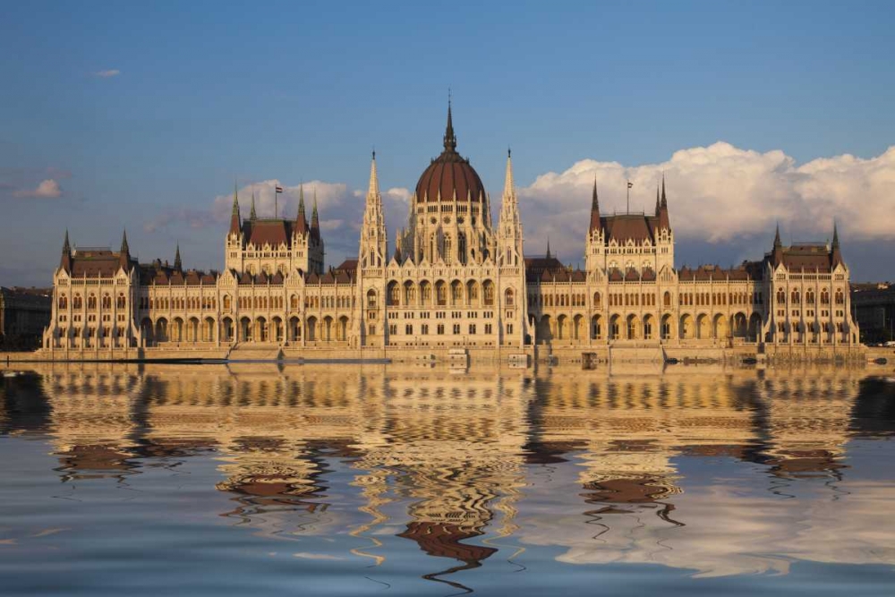 Art Print: Hungary, Budapest Parliament Building