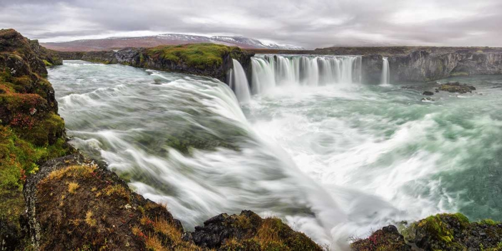 Art Print: Iceland, Godafoss Scenic of waterfall