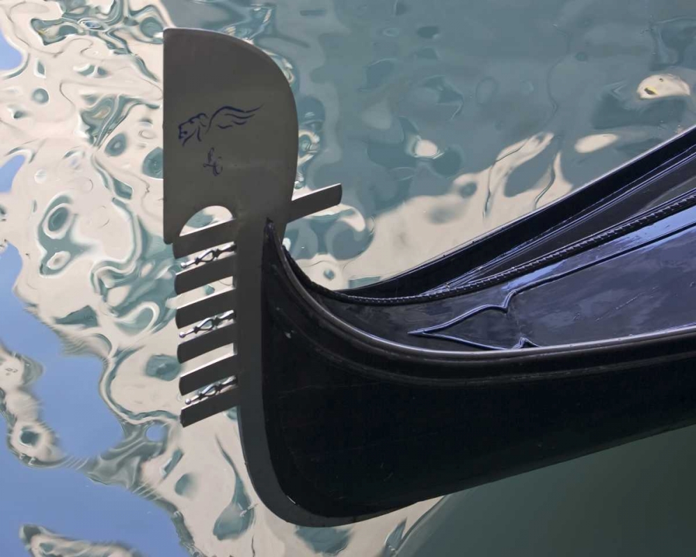 Art Print: Italy, Venice Ornate prow of gondola