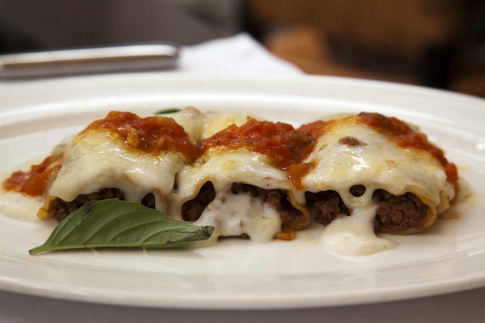 Wall Art Painting id:129880, Name: Peru, Machu Picchu Gourmet food, Artist: Kaveney, Wendy