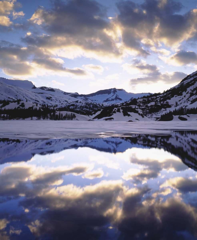 Art Print: CA, Sierra Nevada Mts reflecting in Ellery Lake