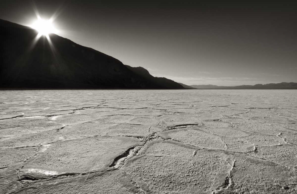 Art Print: CA, Death Valley Sunburst over salt pan