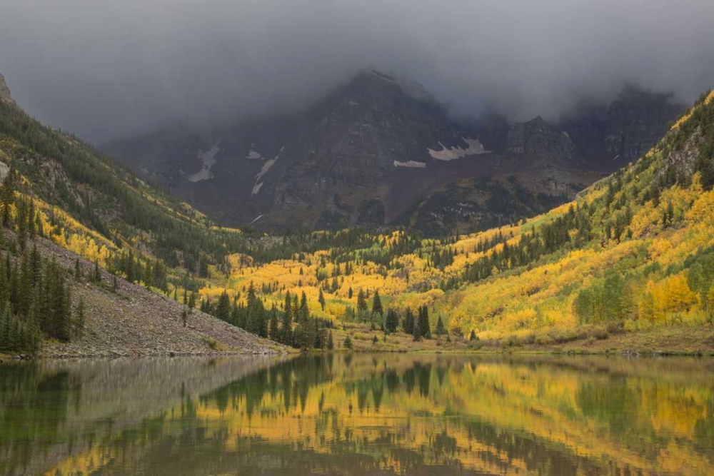 Art Print: CO Autumn clouds on Maroon Bells mountains