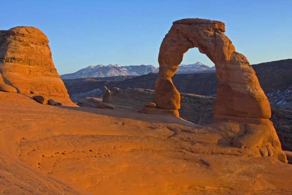 Art Print: USA, Utah, Arches NP Delicate Arch at sunset