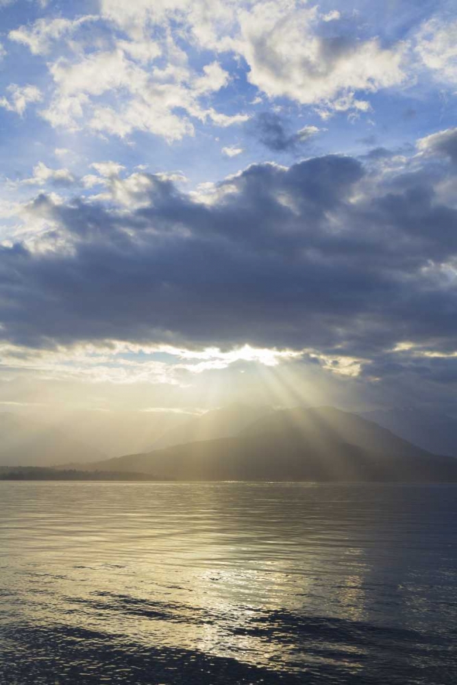 Art Print: Washington, Seabeck God rays over Hood Canal
