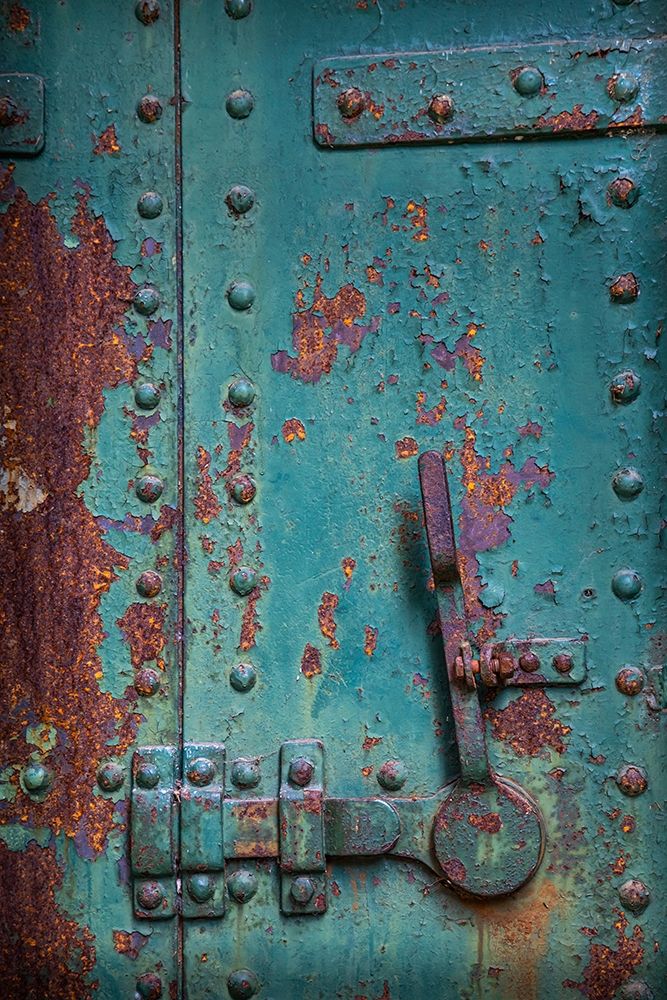 Art Print: Washington State-Port Townsend Rusted metal door in fort 