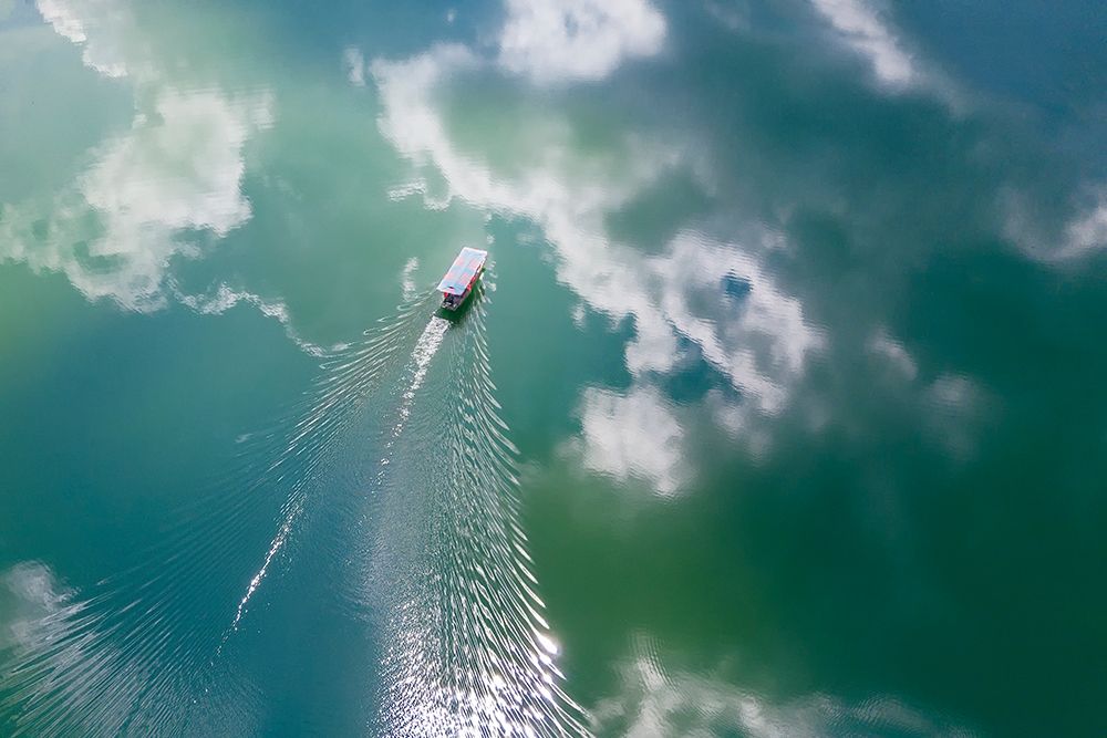 Similar wall art painting: 698698