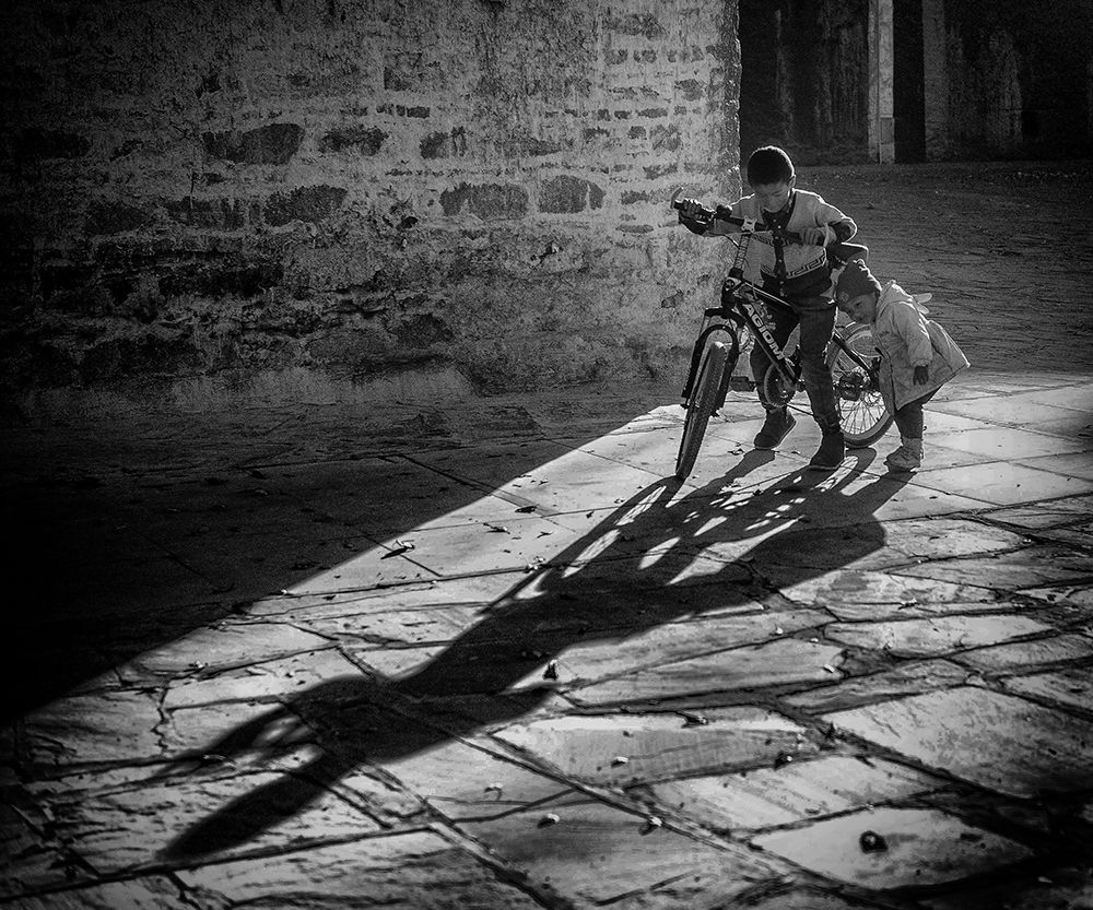 Similar wall art painting: 509923